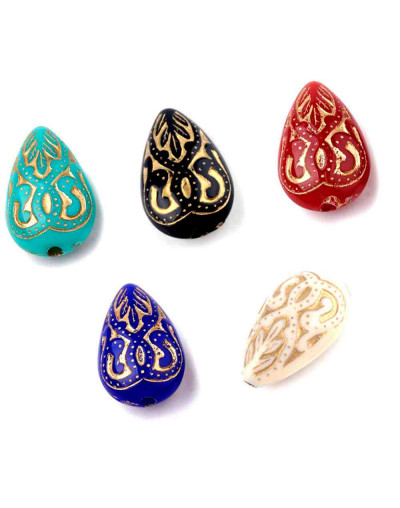 Estilo antiguo (9).Gota. 18x11x7 milímetros. 1,5 mm perforación. 15 unidades.