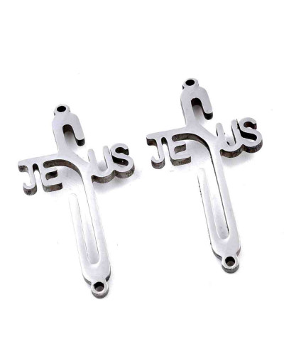 Cruz-Jesús. Acero inoxidable. Color plateado. 30x15x1,5 milímetros. 1,5 mm perforación. 1 unidad.