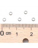 Crimp beads. Acero inoxidable. Color plateado. 2,5x1,5 mm. 1.50 mm agujero. 20 unidades