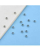Crimp beads. Acero inoxidable. Color plateado. 2,5x1,5 mm. 1.50 mm agujero. 20 unidades