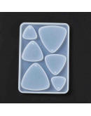 Moldes de silicona. Para resina. Triángulos. 105x75x6 milímetros.1,8 mm perforación. 1 unidad. Moldes de silicona. Para resina. Triángulos. 105x75x6 milímetros.1,8 mm perforación. 1 unidad.