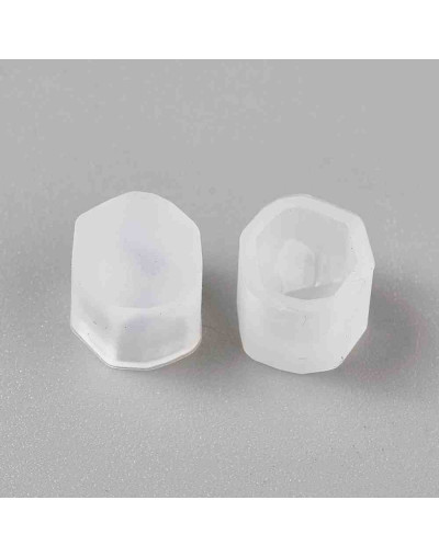 Moldes de silicona. Para resina. Aretes (1): Hexágono. 8x9x6 milímetros. 2 unidades.