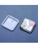 Moldes de silicona. Para resina. Cuadrado. 42x42x7,5 milímetros. 3 mm perforación. 1 unidad. Moldes de silicona. Para resina. Cuadrado. 42x42x7,5 milímetros. 3 mm perforación. 1 unidad.