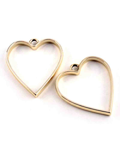 Corazón. Base para resina. Aleación de cobre. Color dorado. 34x30x3,7 mm. 3 mm perforación. 1 ud.