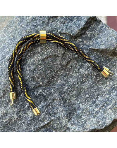 Nylon regulable para pulsera. Black+Gold. Bañado (18kGold). 220x4 mm. 2,8 mm perforación. 1 ud