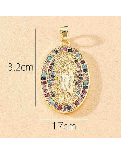 Virgen (8). Aleación+Zirconia. Baño 18KGold. 25x17 milímetros. 5x3 mm cierre. 1 unidad.