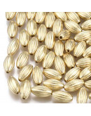 Barril. Color Ligth Gold. 10,5x5,5 milímetros. 1,4 mm perforación. 20 unidades aproximado.