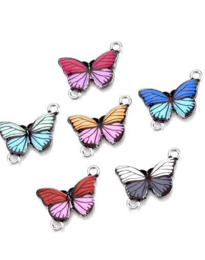Mariposas. Aleación de cobre y esmalte. 14,5x20,5x2 mm. 1,80 mm perforación. 4 unidades.