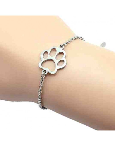 Huella de perro. Acero Inoxidable. Color dorado. 16x20 milímetros. 1,1 mm perforación. 1 unidad.