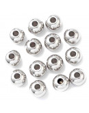 Esfera. Acero inoxidable. Color plateado. 6x5 milímetros. 2 mm perforación. 30 unidades.