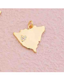 Mapa Nicaragua. Aleación+Zirconia. Baño 18k Gold. 22x20x2 mm. 4 mm arandela. 1 unidad. Mapa Nicaragua. Aleación+Zirconia. Baño 18k Gold. 22x20x2 mm. 4 mm arandela. 1 unidad.