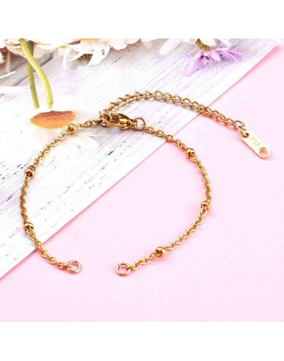 Cadena pulsera. Acero inoxidable. Color dorado. 158 mm. Con extensión. 3 mm ancho. 1 unidad.