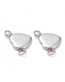 Base Link de Acero. Color plateado. 11x18x9x2 mm. Agujero 2,5 mm. Para trabajos de 9x9 mm. 4 uds. Base Link de Acero. Color plateado. 11x18x9x2 mm. Agujero 2,5 mm. Para trabajos de 9x9 mm. 4 uds.