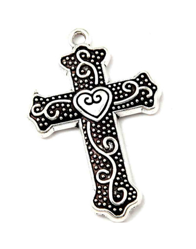 Cruz. Aleación de cobre. Color plateado. 34x22x2,5 mm. 1,6 mm perforación. 2 unidades.