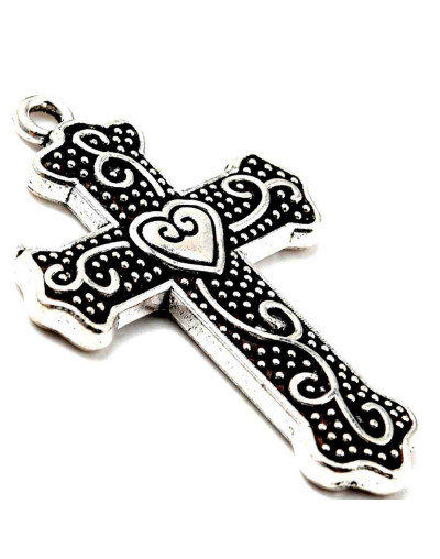 Cruz. Aleación de cobre. Color plateado. 34x22x2,5 mm. 1,6 mm perforación. 2 unidades.