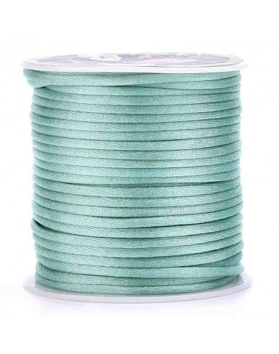 Cordón de nylon. Acabado Satén. 1 mm grosor. Color PALE GREEN. 80 metros cono.