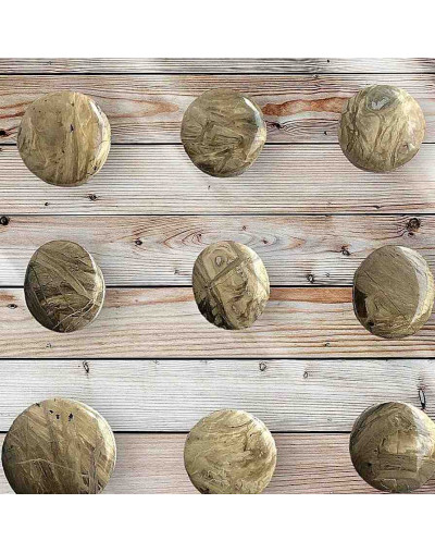 Aragonita. Origen: Perú. Dije ranurado. Varias formas. 1 unidad.