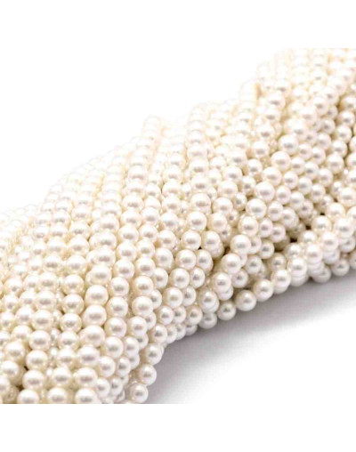 Concha de mar. Esfera color perla. 4 milímetros. 1 mm perforación. 95 uds hilo (aprox).