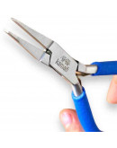 Pinza plana. KAMAÑ. Acero inoxidable. 130 milímetros largo. 25 mm punta. 1 unidad. Pinza plana. KAMAÑ. Acero inoxidable. 130 milímetros largo. 25 mm punta. 1 unidad.