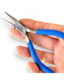 Pinza media caña. KAMAÑ. Acero inoxidable. 130 milímetros largo. 25 mm punta. 1 unidad. Pinza media caña. KAMAÑ. Acero inoxidable. 130 milímetros largo. 25 mm punta. 1 unidad.