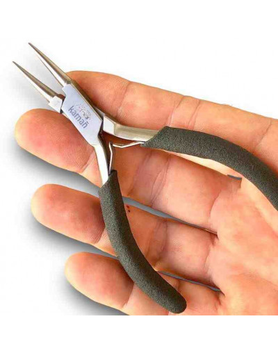 Pinza punta redonda. KAMAÑ. Acero inoxidable. 115 milímetros largo. 20 mm punta. 1 unidad.