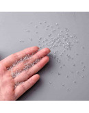 Chaquira. Cristal. CLEAR. 2 milímetros. 1 milímetro perforación. 40 gramos (2600 uds aprox).