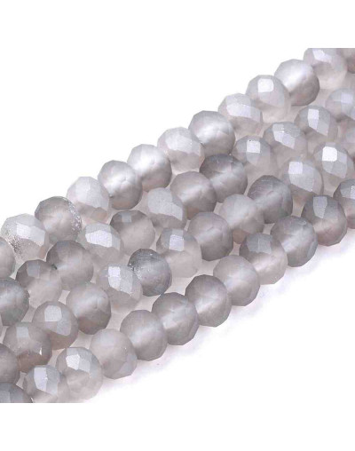 Rondelle faceteado. 4x3 milímetros. LIGHT GREY FROST. 1 mm perforación. 150 uds hilo (aprox).