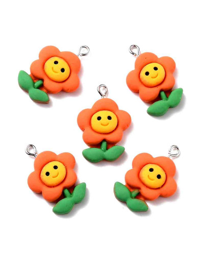 Flor (3). Resina+Aleación de cobre. Color plateado. 28x19x7 milímetros. 2 mm perforación. 2 uds.