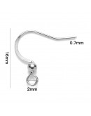 Ganchos aretes. Acero inoxidable. Color plateado. 16x18 mm. 0,7 mm grosor. 2 mm perforación. 10 uds.