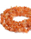 Chips 5-8 milímetros. Aventurina Red. 0,8 mm perforación. 250 unidades hilo aproximado. 1 hilo.