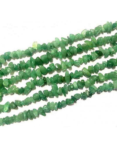 Chips 5-8 milímetros. Aventurina Verde. 0,8 mm perforación. 250 unidades hilo aproximado. 1 hilo.