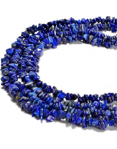 Chips 5-8 milímetros. Lapislazuli. 0,8 mm perforación. 250 unidades hilo aproximado. 1 hilo.