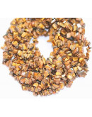 Chips 5-8 milímetros. Ojo de Tigre. Amarillo. 0,8 mm perforación. 250 uds hilo aproximado. 1 hilo.