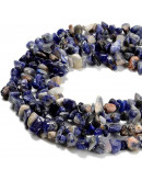 Chips 5-8 milímetros. Sodalita. 0,8 mm perforación. 250 unidades hilo aproximado. 1 hilo.