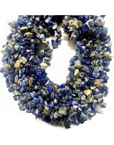 Chips 5-8 milímetros. Sodalita. 0,8 mm perforación. 250 unidades hilo aproximado. 1 hilo.