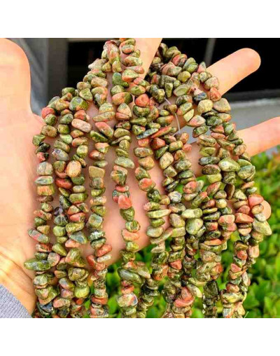 Chips 5-8 milímetros. Unakite. 0,8 mm perforación. 250 unidades hilo aproximado. 1 hilo.