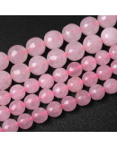 Cuarzo Rosa. Faceteada. 06 mm diámetro. 1 mm perforación. 60 unidades hilo aproximado. 1 hilo.