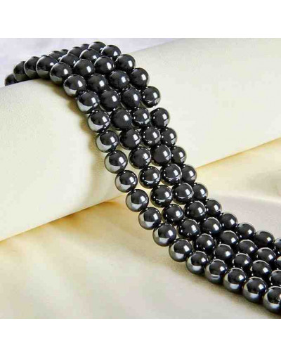 Hematite natural. 06 milímetros diámetro. 1 mm perforación. 60 unidades hilo aprox. 1 hilo.