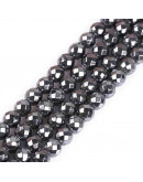 Hematite natural. Faceteado. 08 milímetros diámetro. 1 mm perforación. 45 uds hilo aprox. 1 hilo. Hematite natural. Faceteado. 08 milímetros diámetro. 1 mm perforación. 45 uds hilo aprox. 1 hilo.