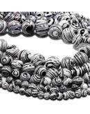 Malaquita sintética. Black. 10 mm diámetro. 1 mm perforación. 35 unidades hilo aprox. 1 hilo.