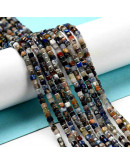 Sodalita. Cubo faceteado. 2x2x2 milímetros. 0,7 mm perforación. 160 uds hilo aprox. 1 hilo.