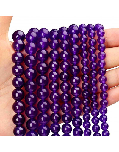 Calcedonia. Dark Purple. 08 milímetros diámetro. 1 mm perforación. 45 unidades hilo (aproximado).