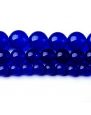 Calcedonia. Dark Blue. 06 milímetros diámetro. 1 mm perforación. 60 unidades hilo (aproximado).