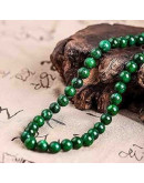 Calcedonia. Green (2). 06 milímetros diámetro. 1 mm perforación. 60 uds hilo aprox. 1 hilo.