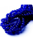 Calcedonia. Dark Blue. 04 milímetros diámetro. 1 mm perforación. 90 uds hilo aprox. 1 hilo.