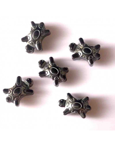 Hematite. Tortuga. 9x13 milímetros. 1 mm perforación. 1 unidad.