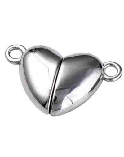 Cierre magnético. Corazón. Acero inoxidable. Color plateado. 17x11x5 mm. 1,5 mm perforación. 1 set.