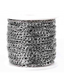 Acero inoxidable. Color plateado. Figaro Chain. 5~8x4x0,8 milímetros. 1 metro.