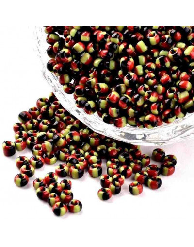 Chaquira. 2,5 mm. Color Sólido Bicolor. BLACK-GREEN-RED. 1 mm perforación. 1 libra. 15000 uds aprox.