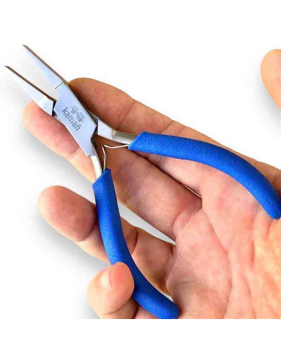 Pinza plana. KAMAÑ. Acero inoxidable. 130 milímetros largo. 25 mm punta. 3 unidades.